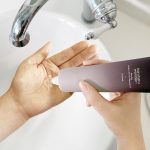 Haruharu Wonder Black Rice Moisture 5.5 Soft Cleansing Gel - Image 5