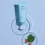 INNISFREE Clarifying emulsion with bija seed oil - Image 3