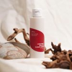 ISNTREE Chestnut BHA 2% Clear Liquid - Image 2