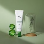 Dr. Ceuracle Tea Tree Purifine Green Up Sun - Image 2