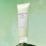 SKIN1004 Madagascar Centella Tea Trica BHA Foam - Image 6
