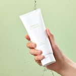 MIXSOON Centella Cleansing Foam - Image 5