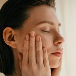 AROMATICA Tea Tree Pore Purifying Serum - Image 6