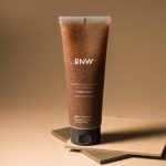 RNW DER. THERAPY Refreshing Scrub To Body Wash - Image 2