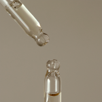 AROMATICA Tea Tree Pore Purifying Serum - Image 5