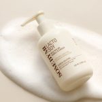 Some By Mi Lacto Soy Mild Peeling Bubble Cleanser - Image 2
