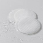 Celimax Ji Woo Gae One Step Mild Cleansing Pad - Image 3
