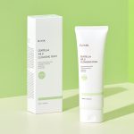 IUNIK Centella Mild Cleansing Foam - Image 2