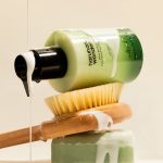 Haruharu Wonder Black Bamboo Daily Smoothing Body Oil - Image 5