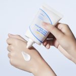 ISNTREE Hyaluronic Acid Natural Sun Cream 2-Pack - Image 5
