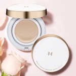 MISSHA Magic Cushion Moist Up #23 Natural Beige - Image 4