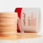 Medicube Red Succinic Acid Peeling Pad - Image 7