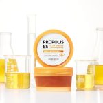 Some By Mi Propolis B5 Glow Barrier Calming Mask - Image 6