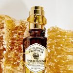 SKINFOOD Royal Honey Propolis Enrich Essence - Image 2