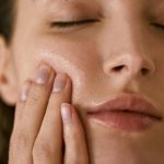 AROMATICA Brightening Neroli Organic Facial Oil - Image 4