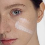 Some By Mi V10 Hyal Antioxidant Sunscreen SPF50 + PA + + + + - Image 3