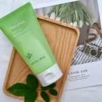 INNISFREE Green Tea Morning Cleanser - Image 3