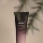 Haruharu Wonder Black Rice Moisture 5.5 Soft Cleansing Gel - Image 2
