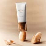 SKIN1004 Madagascar Centella Air-Fit Suncream Light SPF30 PA + + + + - Image 3