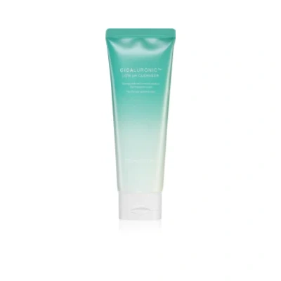Mizon Cicaluronic™ Hydrating cleansing foam for very dry and sensitive skin – 120 ml